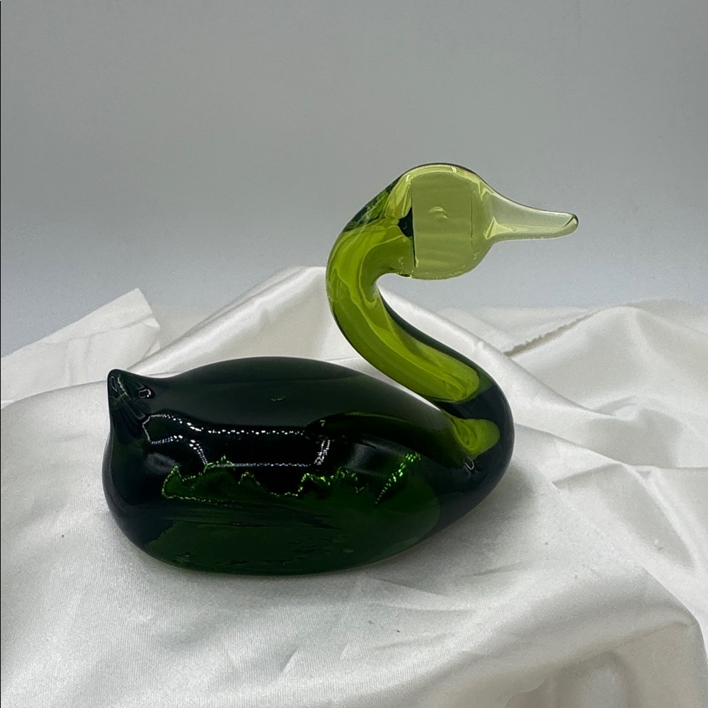 Green Glass Swan Figurine